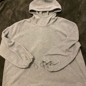 Old Navy fleece pullover